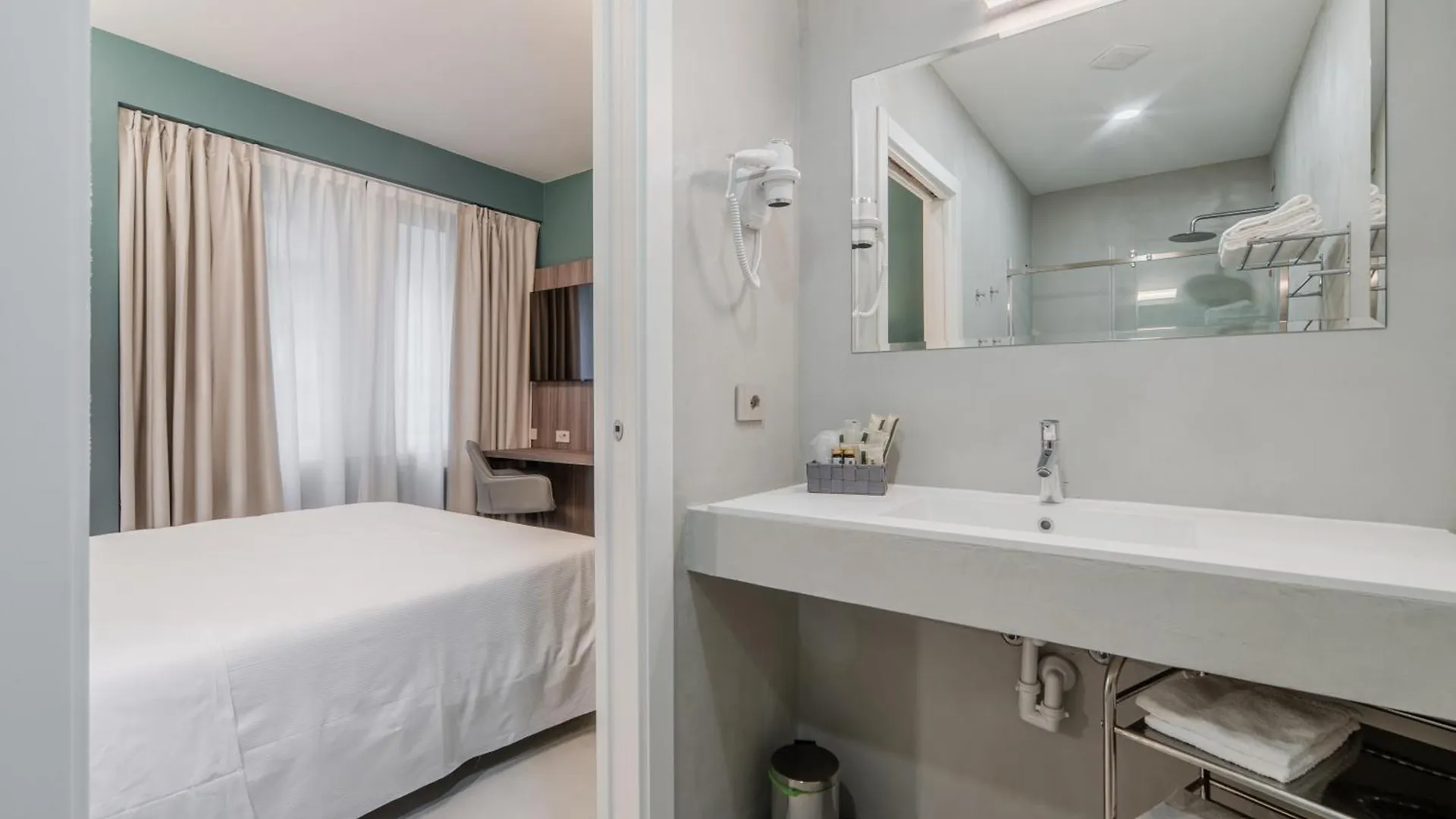 Milano Ticinese Guest House Милан