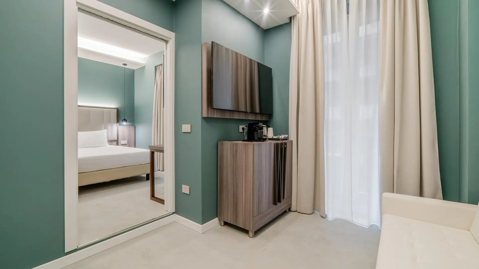 Milano Ticinese Guest House 0*, Milan